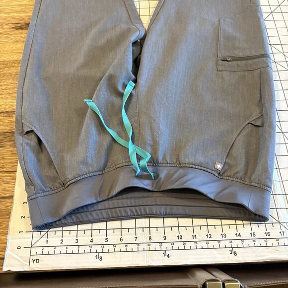 Figs Technical Collection Scrub Zamora Jogger Women Graphite Pants Large Tall - Picture 11 of 14